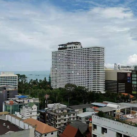 The Base Pattaya Exterior foto