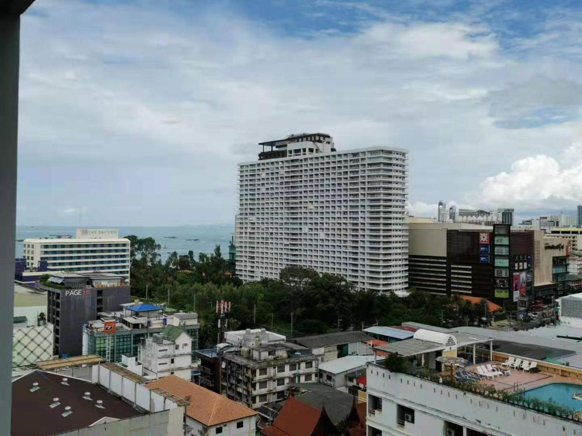 The Base Pattaya Exterior foto