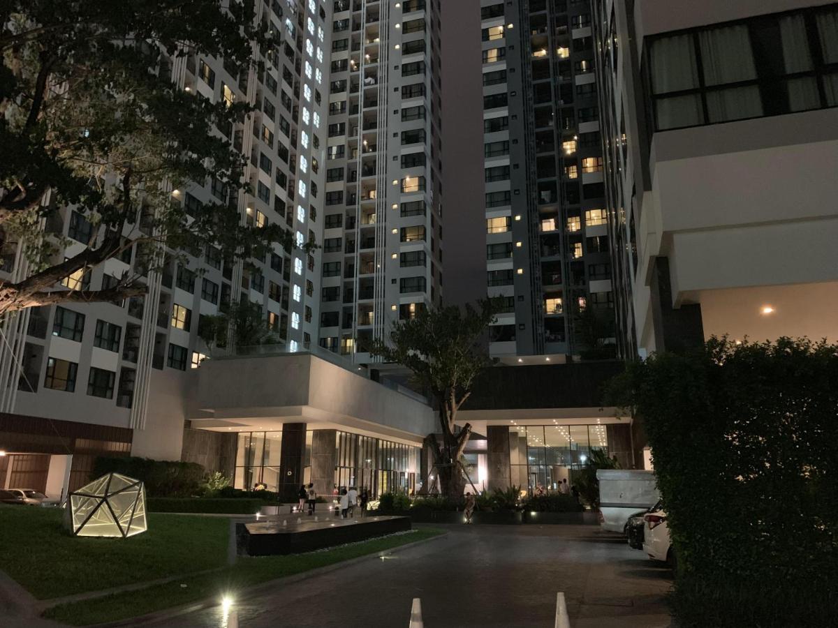 The Base Pattaya Exterior foto