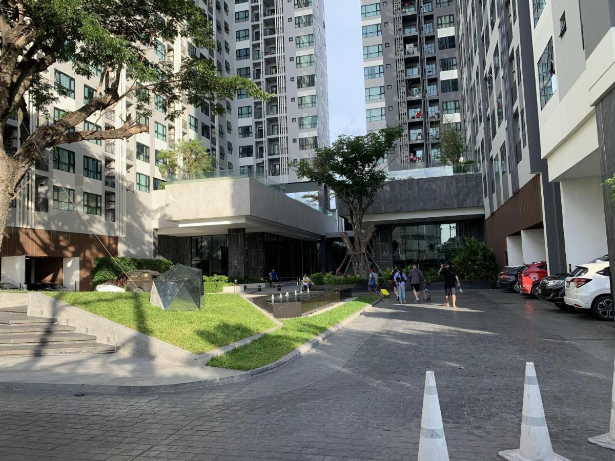The Base Pattaya Exterior foto