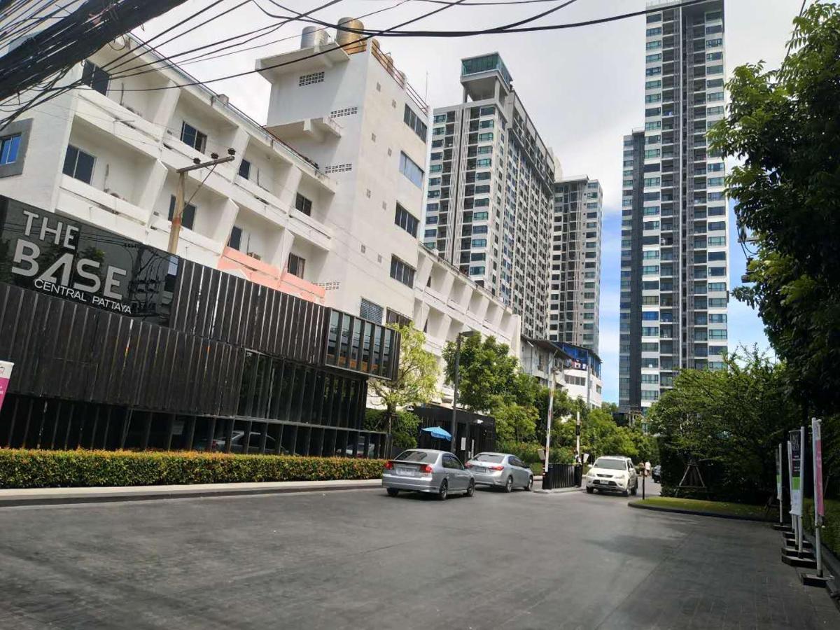 The Base Pattaya Exterior foto